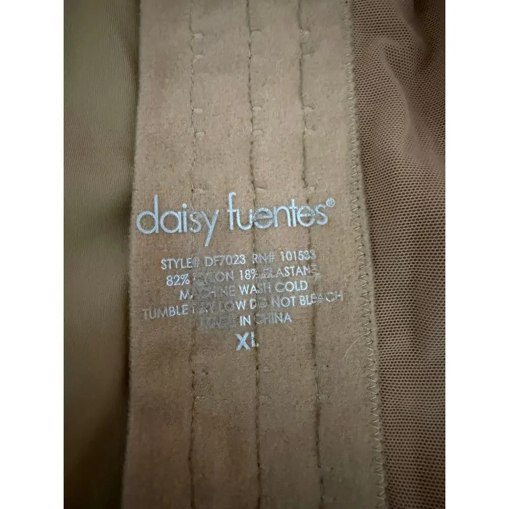 Daisy Fuentes daisy fuentes
